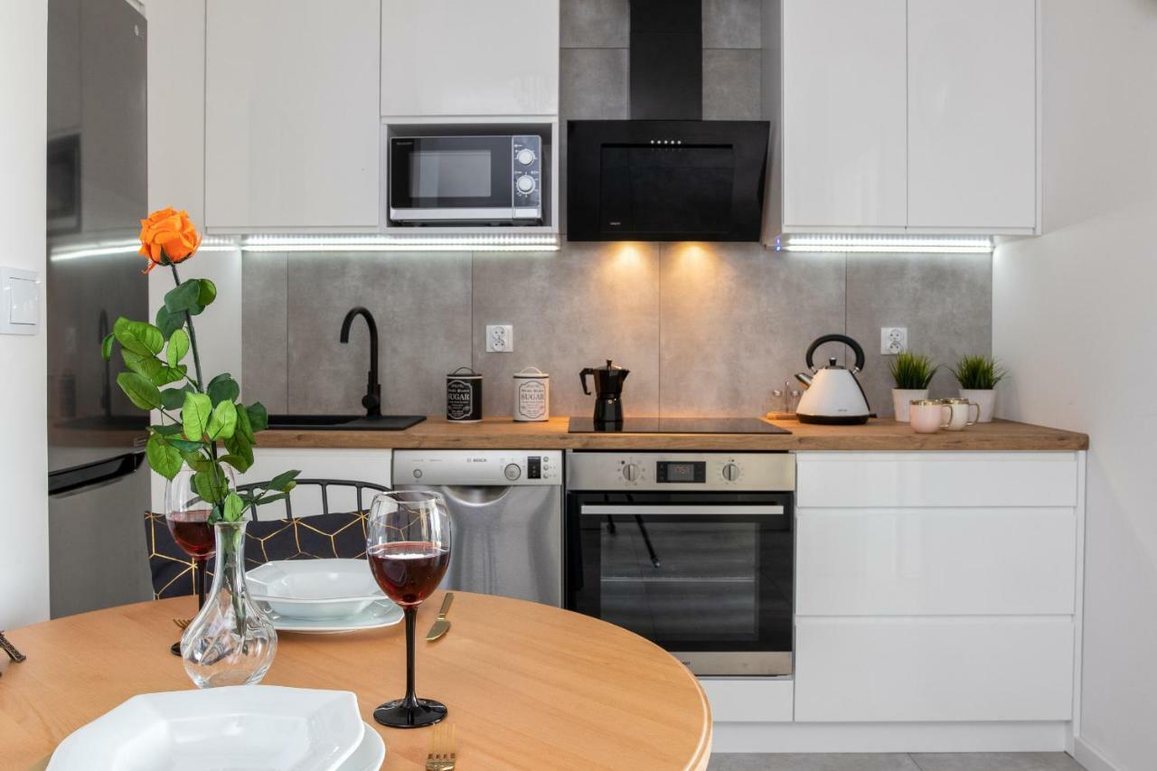 Apartamenty Ul. Marii Konopnickiej Krakow Luaran gambar